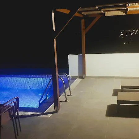 Villa Lotus